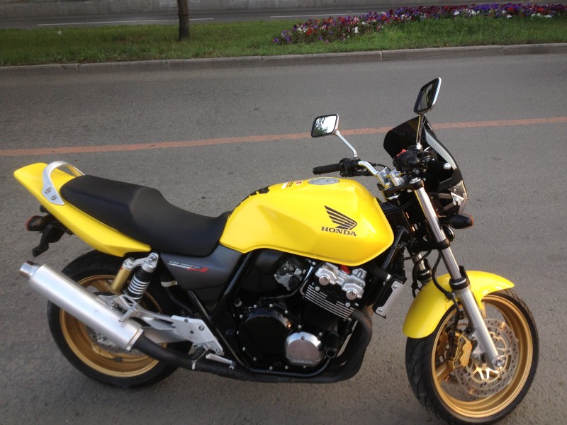 Cb400 ветровое Puig